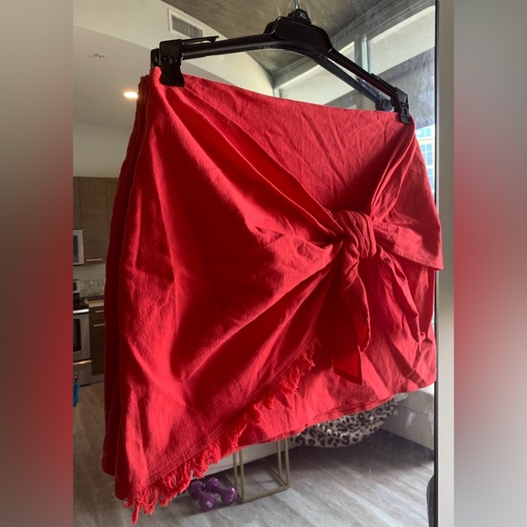 The Impeccable Pig Red Front Tie Frayed Hem Skirt Medium - Picture 1 of 3